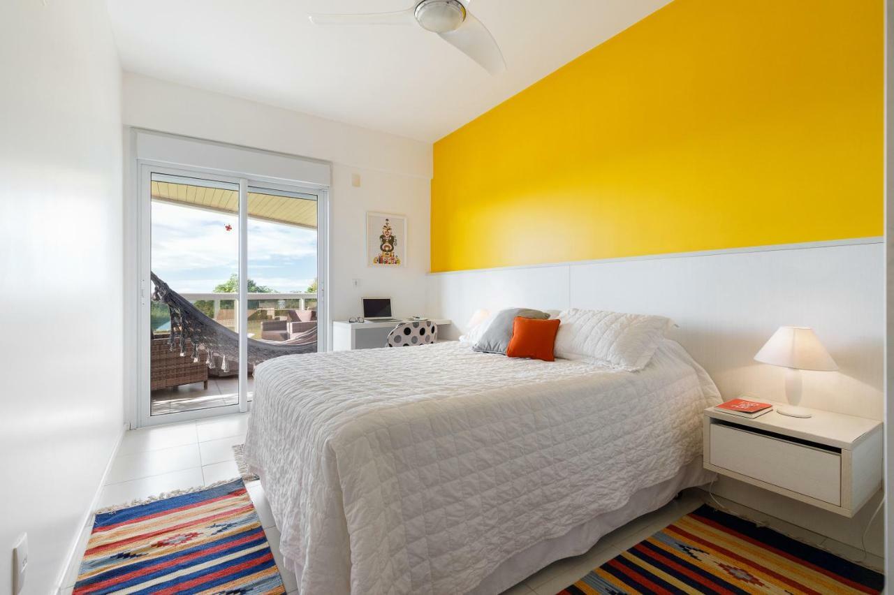 Apartamento com 4 suítes pé na areia Florianópolis Esterno foto
