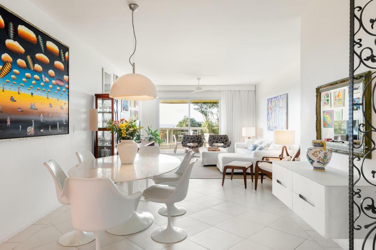 Apartamento com 4 suítes pé na areia Florianópolis Esterno foto