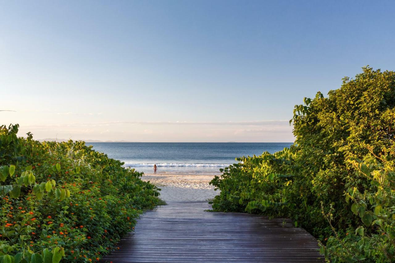 Apartamento com 4 suítes pé na areia Florianópolis Esterno foto